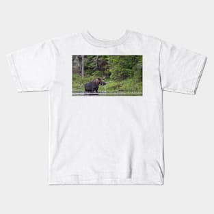 Lunch in Algonquin Park - Canadian Moose Kids T-Shirt